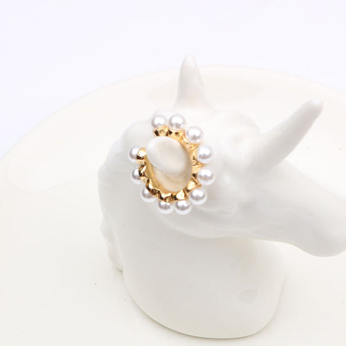 Alloy Geometric C Pearl Earrings – Small Gift Ideas — 2