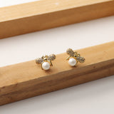 Women's Bee Pearl Grace Silver Stud Earrings – Gifts for Her — 7