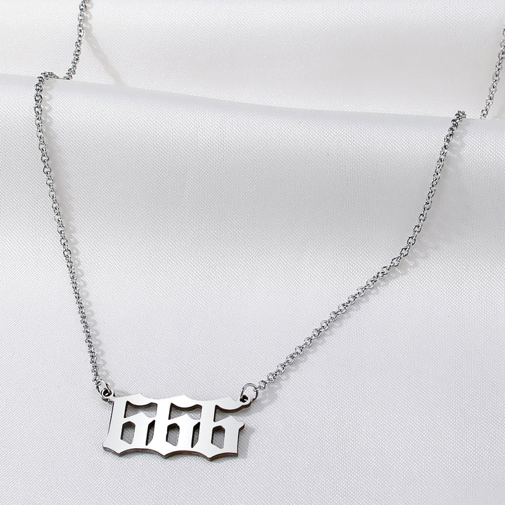 Stainless Steel Digital Choker Collarbone Chain – Thoughtful Gifts — 1