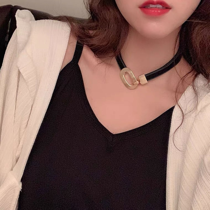 Simple Niche Temperament All-match Clavicle Chain – Gifts for Her — 1