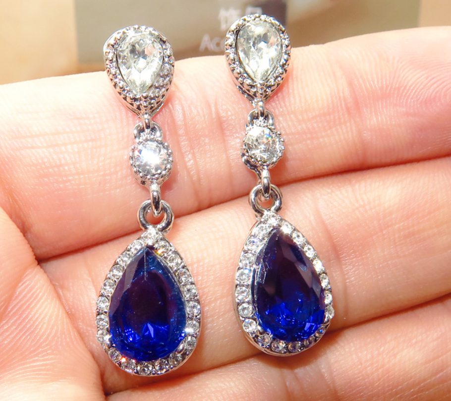 Sapphire crystal diamond earrings – Everyday Gifts — 1