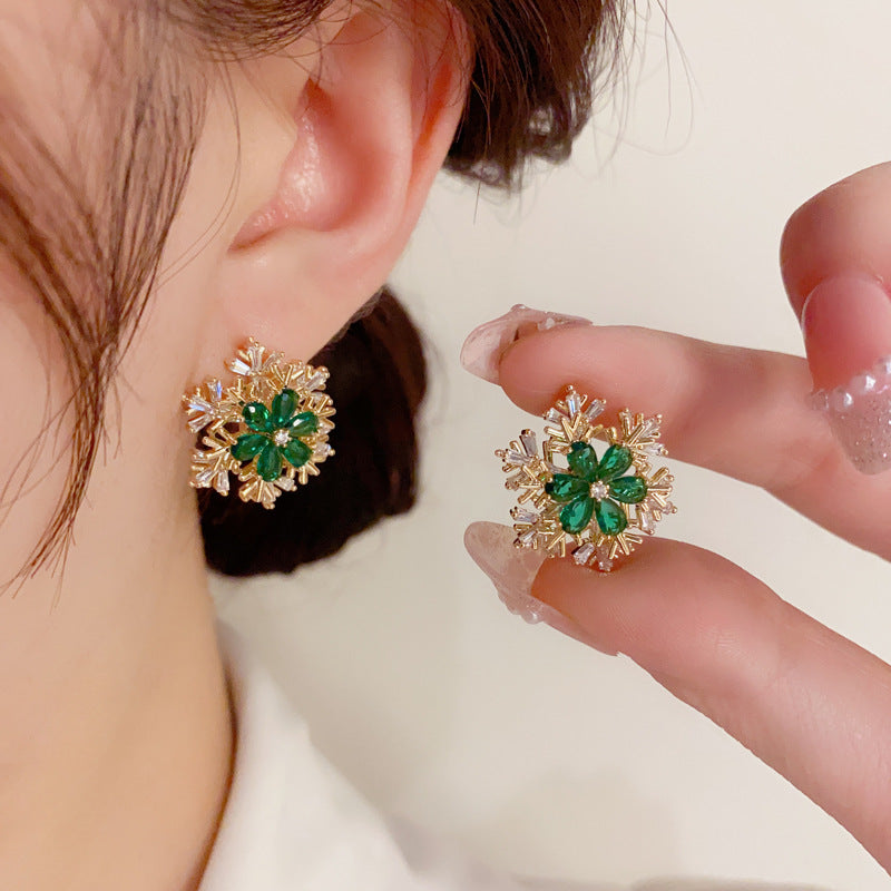 Microencrusted Zircon Snowflake Rotatable Ear Studs – Gift Ideas — 1