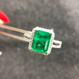 Light Luxury And Exquisite Square Emerald Ring – Jewelry Gift Ideas — 3