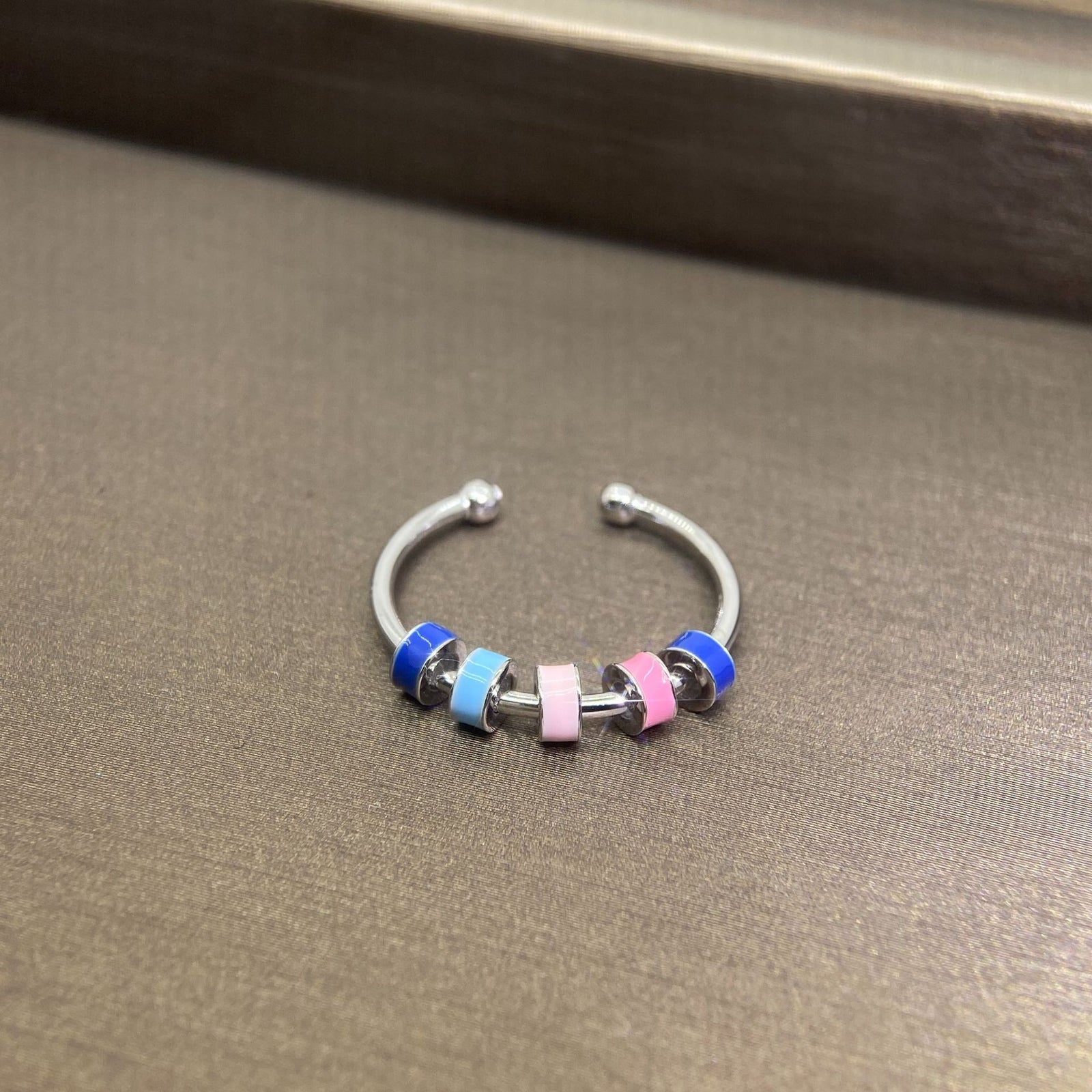 Rotating Enamel Fingertip Stress Relief Ring – Unique Gift Ideas — 1