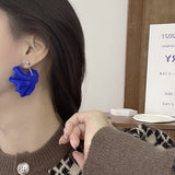 Klein Blue Flocked Crinkled Velvet Floral Petal – Surprise Gifts — 3