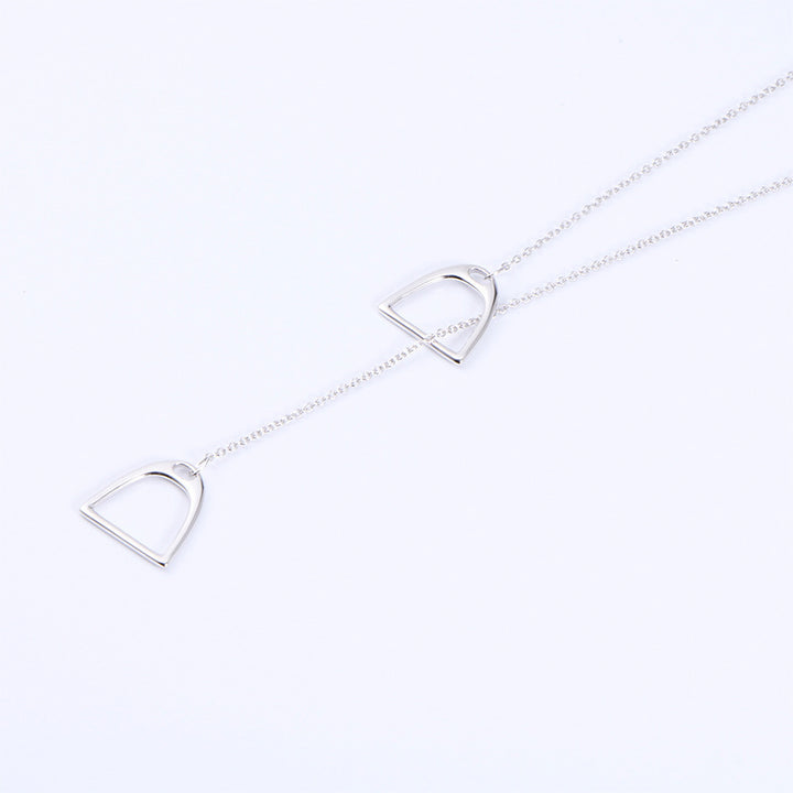 Simple Hollow Horseshoe Geometric Pendant – Jewelry Gift Ideas — 1