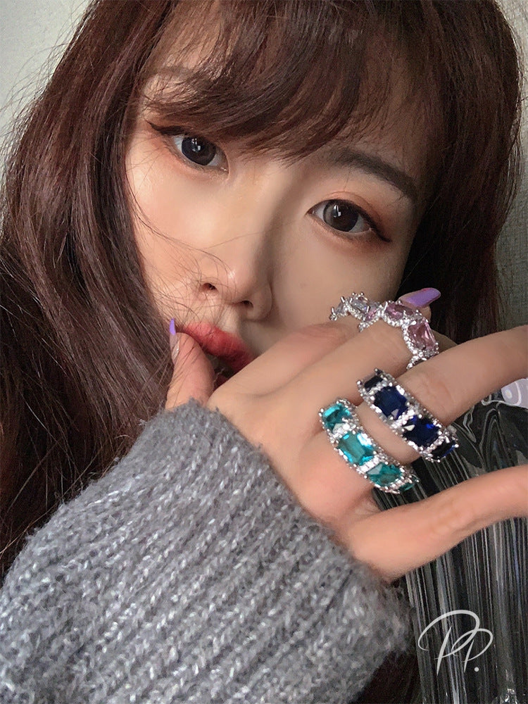 Women's Fashion High-end Ring Niche Design – Stylish Gifts — 1