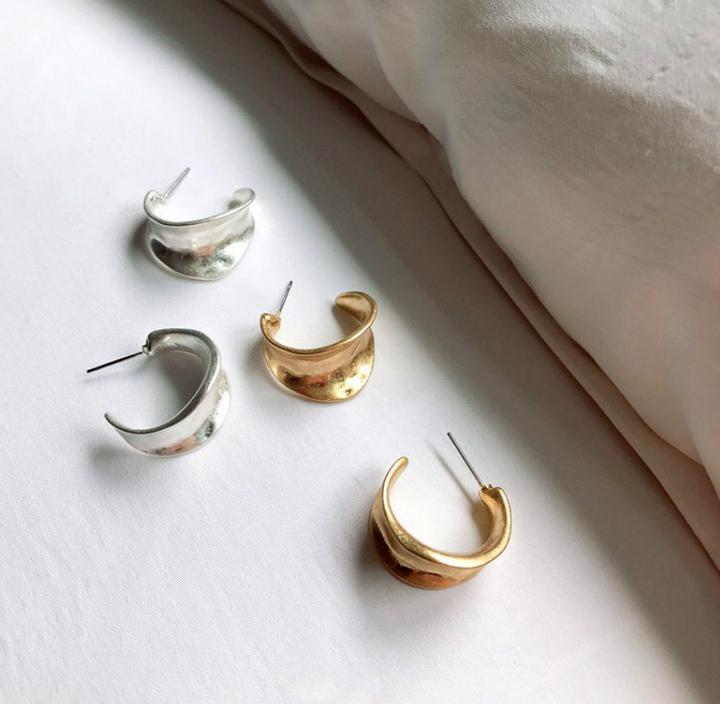 Irregular curly earrings – Special Occasion Gifts — 1