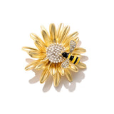 Bee daisy brooch – Jewelry Gift Ideas — 1