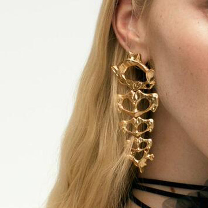 Retro Trendy Long Alien Design Earrings – Surprise Gifts — 1