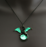 Glowing Vintage Flying Dragon Necklace – Jewelry Gift Ideas — 12