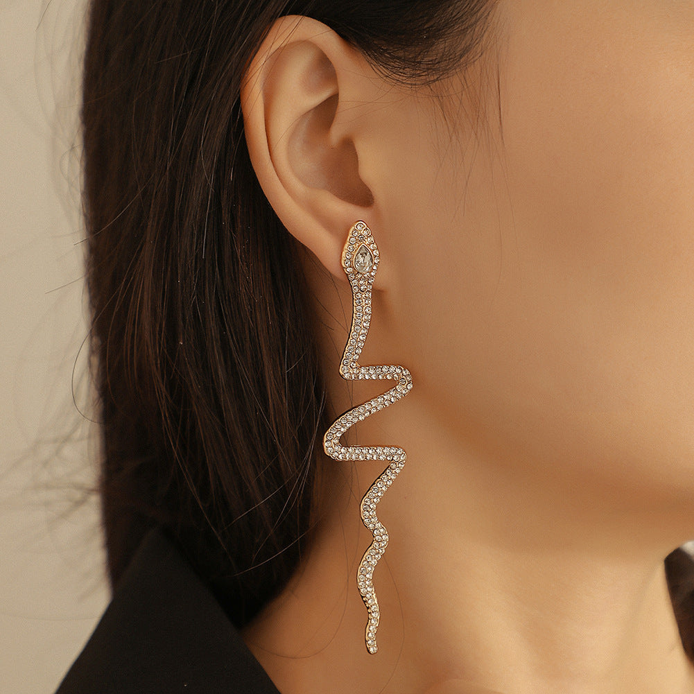 Fashion Exaggerated Full Diamond Snake Earrings – Stylish Gifts — 1