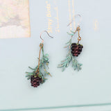 Raspberry Vintage Berry Mori Style Leaves Distressed – Stylish Gifts — 8
