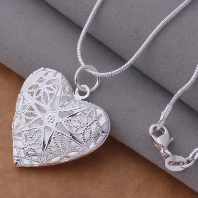 Pattern Frame Necklace 925 Sterling Silver Plated – Jewelry Gift Ideas — 1