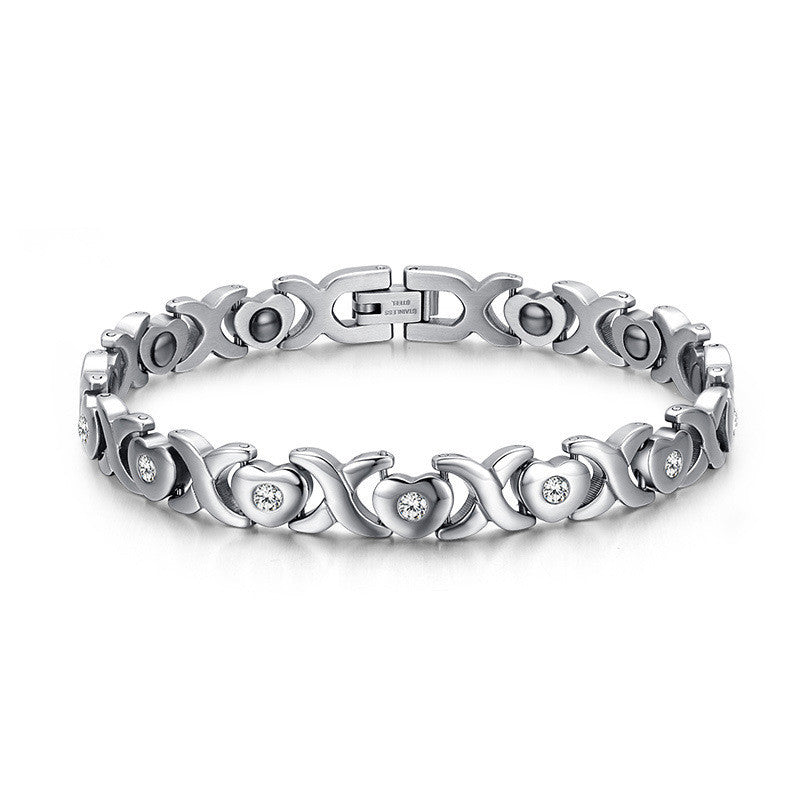 Fashion Stainless Steel Heart-shaped Ladies Bracelet – Stylish Gifts — 1