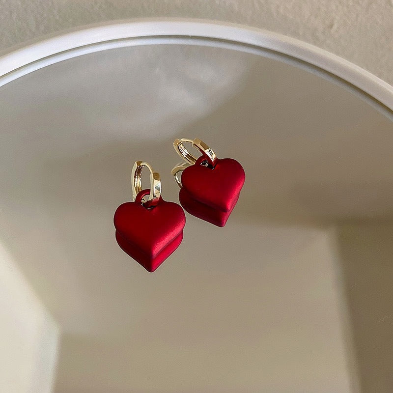 Temperament Red Heart Earrings Women's Frosted Matte – Gifts for Her — 1