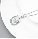 Horse's Head And Hooves Set With Diamond Pendant – Jewelry Gift Ideas — 4