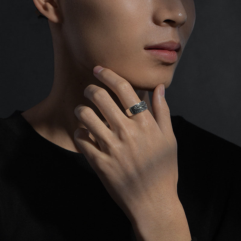 Fashion Classic Retro Pattern Rings For Men And Women – Stylish Gifts — 1