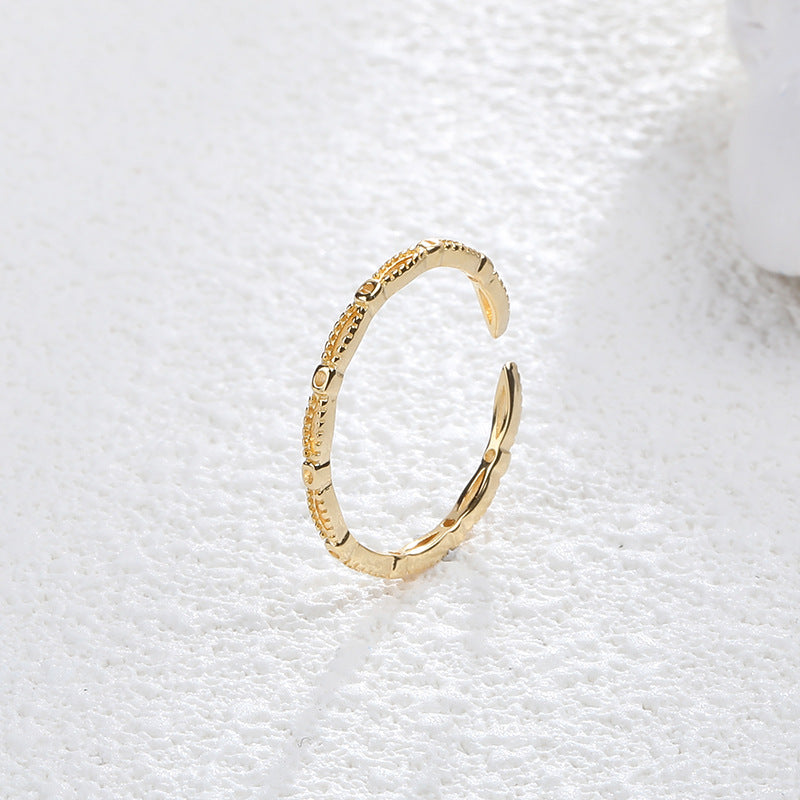 Adjustable hollow-out design ring – Gift Ideas — 1