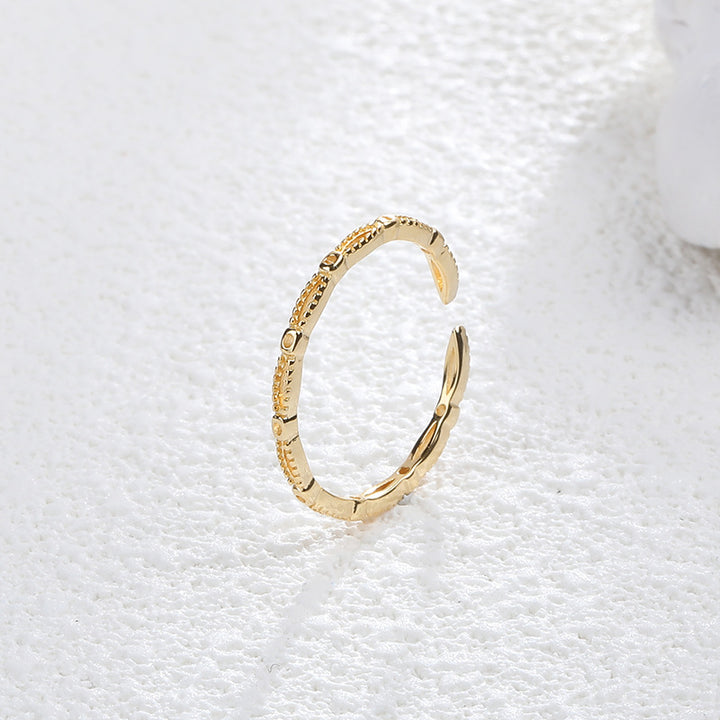 Adjustable hollow-out design ring – Gift Ideas — 1