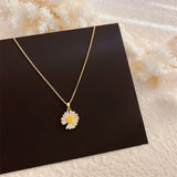 Temperament Flower Pendant Decorated Clavicle – Jewelry Gift Ideas — 4