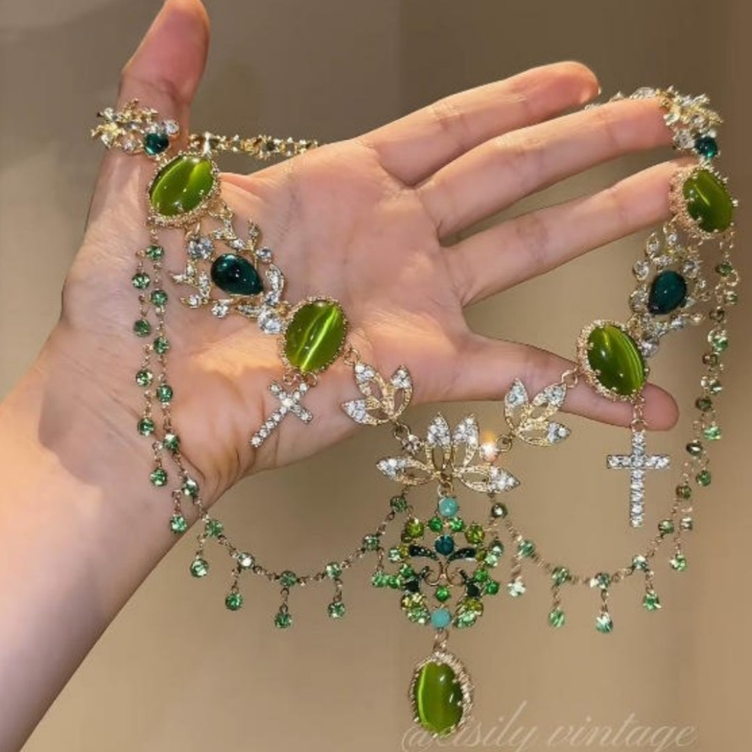Vintage-chic Rhinestone Fashion Necklace – Jewelry Gift Ideas — 1