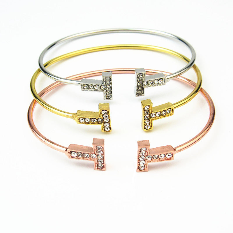 T-shaped diamond bracelet – Jewelry Gift Ideas — 1