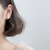 Asymmetrical snowflake earrings – Practical Gifts — 6