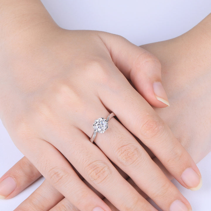 La Moissan Diamond Snowflake Engagement Ring – Gifts for Couples — 1