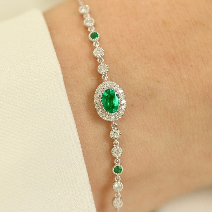 Natural Wood Color Emerald Bracelet – Jewelry Gift Ideas — 1