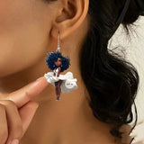 Black Beauty Hanging Earrings – Beauty Gifts — 1
