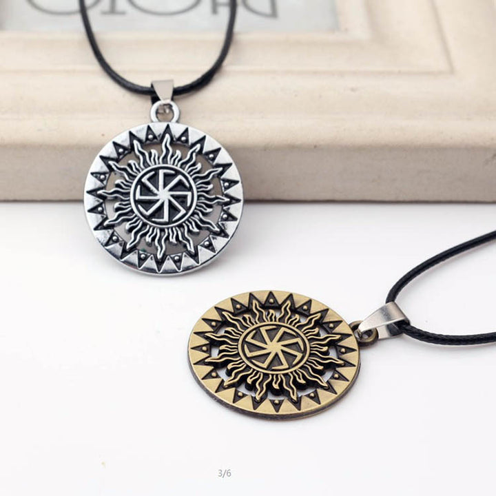Fashion Vintage Round Sun Alloy Necklace – Jewelry Gift Ideas — 1