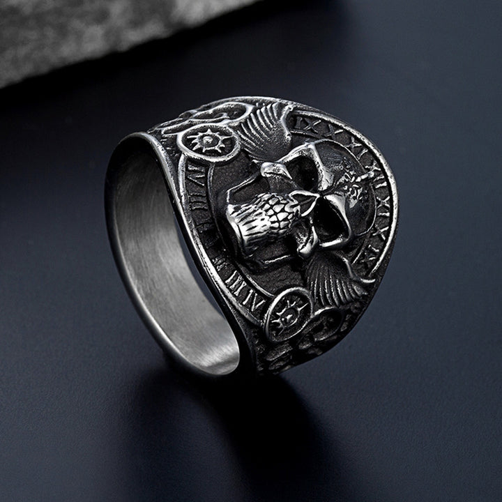 Punk Locomotive Skull Trendy Men's Ring – Gifts for Him — 1