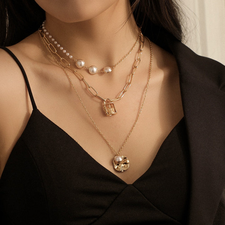 Three-layer Twin Elegant Pearl Shell Clavicle Chain – Gift Ideas — 1