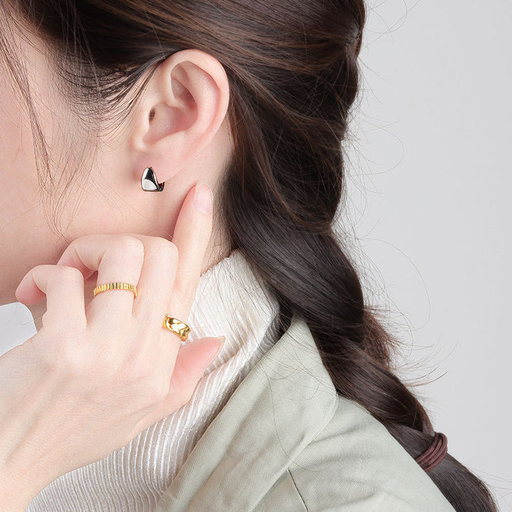 Metal Frosty Irregular Vintage Triangle Earrings – Meaningful Gifts — 1
