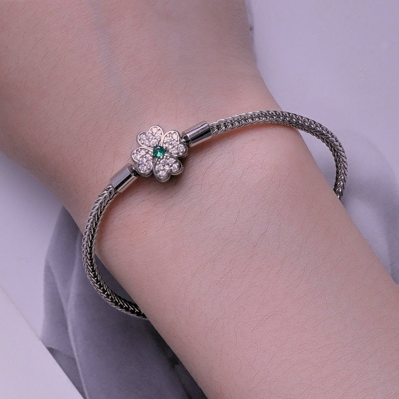Green Zircon Lucky Four Leaf Grass Basic Bracelet – Jewelry Gift Ideas — 1