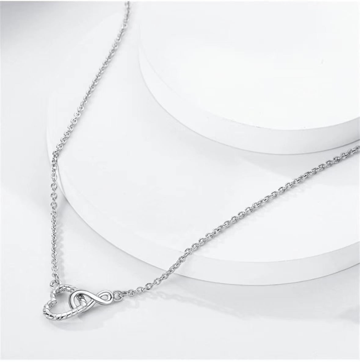 Special-interest Design Heart-shaped OT Buckle – Jewelry Gift Ideas — 1