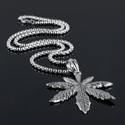 Maple leaf classic necklace – Jewelry Gift Ideas — 5