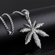 Maple leaf classic necklace – Jewelry Gift Ideas — 3