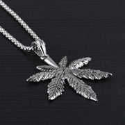 Maple leaf classic necklace – Jewelry Gift Ideas — 6