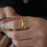 Colorless Joint Ring Titanium Steel Plated 18K Gold – Thoughtful Gifts — 1