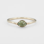 Vintage Leaf Carving Natural Green Chalcedony Ring – Unique Gift Ideas — 1