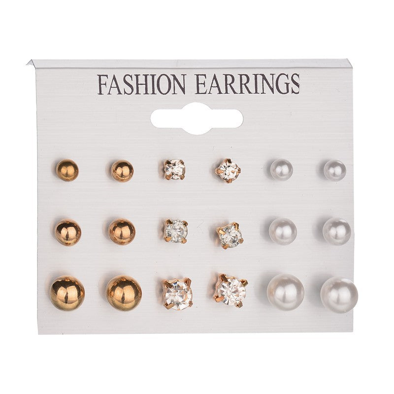 Row of studs, earrings, 9 pairs of pearls – Stylish Gifts — 1