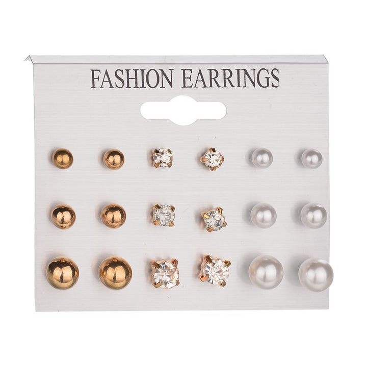 Row of studs, earrings, 9 pairs of pearls – Stylish Gifts — 1