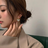 Women's Diamond Earrings With Love Temperament – Gifts for Her — 3