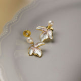 Retro Green Light Petals Freshwater Pearl Ear Studs – Meaningful Gifts — 2