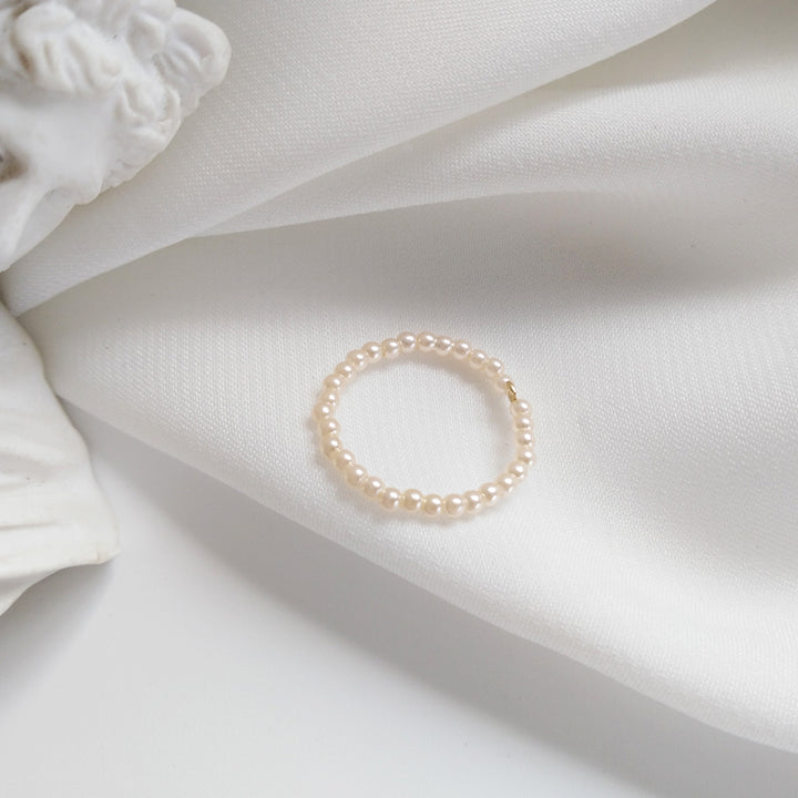Ladies Beauty Niche Pearl Beaded Ring – Beauty Gifts — 1