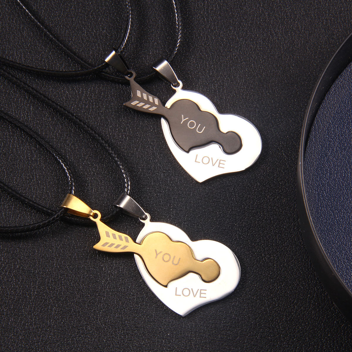 Cute Heart Couple Necklace With One Arrow LOVEYOU – Jewelry Gift Ideas — 1