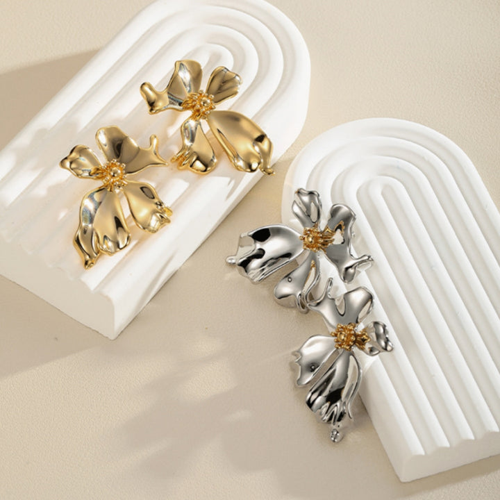 Metal Flower Earrings Petal Light Luxury High-grade – Gifts for Her — 1