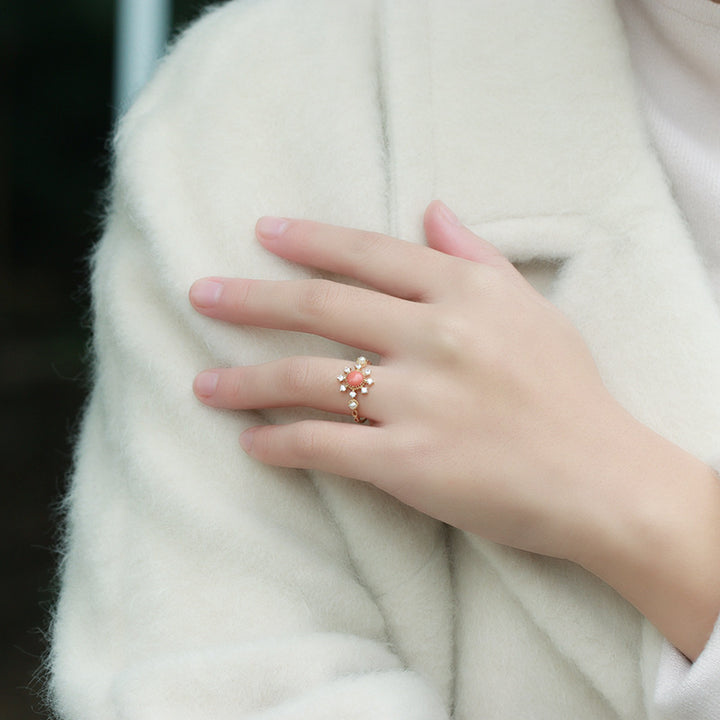 Women's Silver Vintage Natural Pearl Resin Ring – Gifts for Her — 1